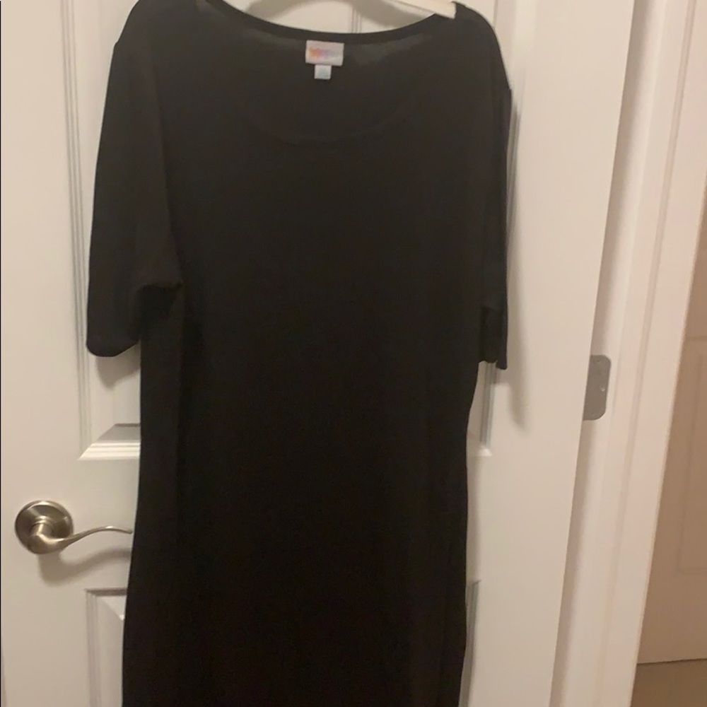 Lularoe black Julia